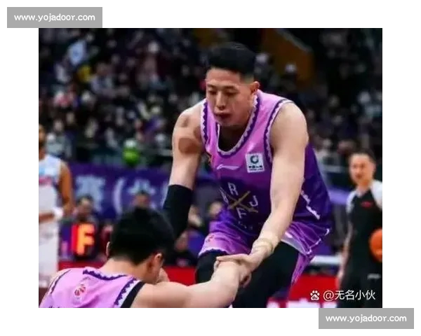 高清篮球直播全程跟踪精彩赛事即时更新让你不错过每一场精彩对决 - 副本 - 副本 (7)